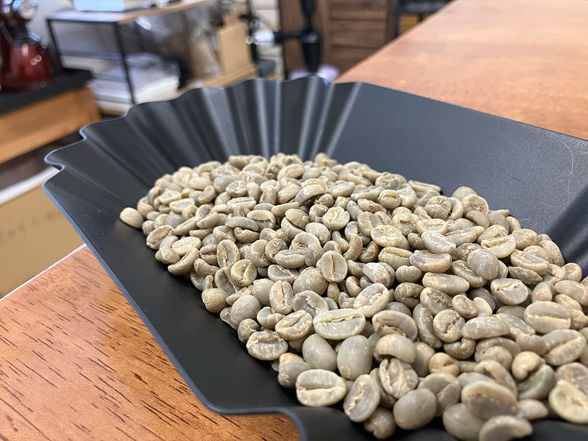 RWANDA ルワンダ / JURU COFFEE / RED BOURBON AA / FULL WASHED / 浅煎り
